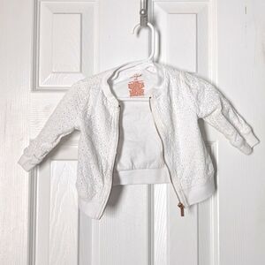 Cat & Jack Eyelet White Zip Jacket 6-9m